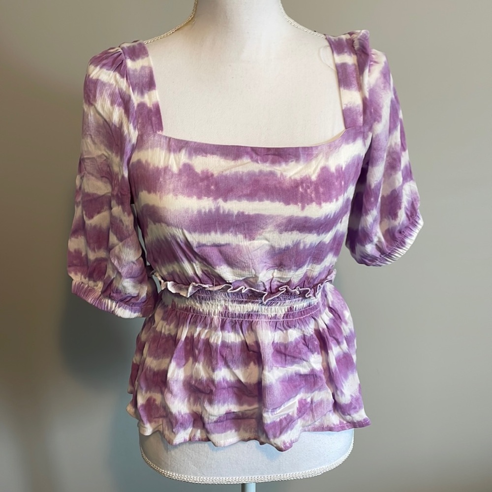 Nwt June and Hudson Sz xs top from Versona =